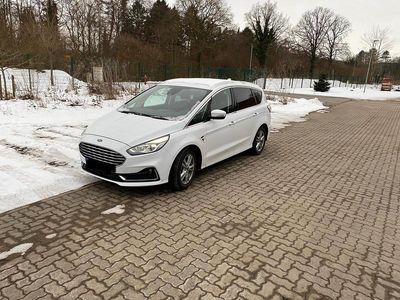 Gebraucht Ford S-MAX Titanium 190 PS (139 kW) 2020 Weiß Van / Kleinbus