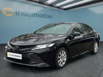 Gebraucht Toyota Camry Hybrid 218 PS (160 kW) 2021 Schwarz Limousine
