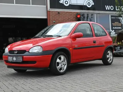 Gebraucht Opel Corsa Edition 54 PS (39 kW) 1999 Rot Limousine