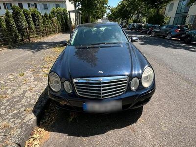 Mercedes E220
