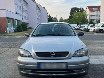 Gebraucht Opel Astra Elegance 125 PS (91 kW) 2003 Silber Limousine
