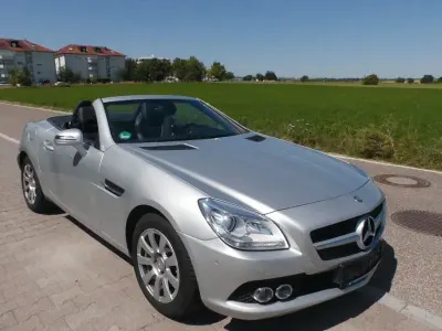 Gebraucht Mercedes SLK200 184 PS (135 kW) 2011 Silber Cabrio