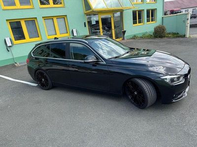 Usata BMW 320 Performance 190 CV (139 kW) 2018 Nero Station wagon