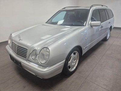 Mercedes E240
