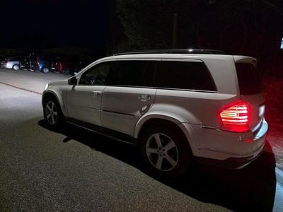 Gebraucht Mercedes GL450 349 PS (256 kW) 2011 Weiß SUV