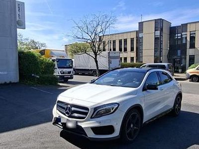 Second-hand Mercedes GLA220 AMG line 170 CP (125 kW) 2014 Alb SUV
