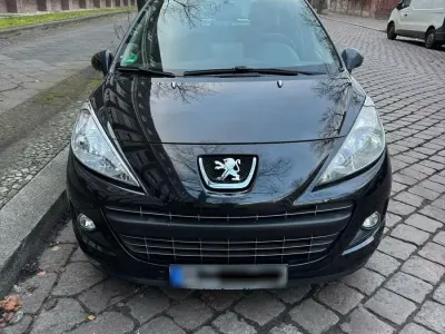 Gebraucht Peugeot 207 100 PS (73 kW) 2011 Schwarz Kombi