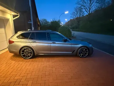 Brugt BMW 540 M Performance 340 HK (250 kW) 2019 Grå Stationcar