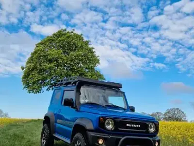 Używany Suzuki Jimny 102 KM (75 kW) 2021 Niebieski SUV