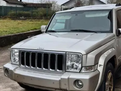 Begagnad Jeep Commander 218 HK (160 kW) 2010 SUV