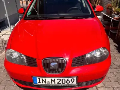 Gebraucht Seat Ibiza 75 PS (55 kW) 2005 Rot Kleinwagen