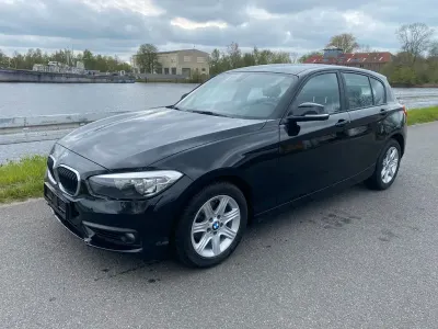 Gebraucht BMW 116 Advantage 109 PS (80 kW) 2015 Schwarz Kleinwagen