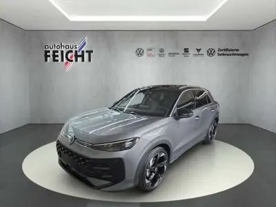 Neu VW T-Roc Cabriolet 150 PS (110 kW) 2026 Wolf grey metallic / schwarz SUV