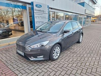 Gebraucht Ford Focus Titanium 150 PS (110 kW) 2016 Grau Limousine