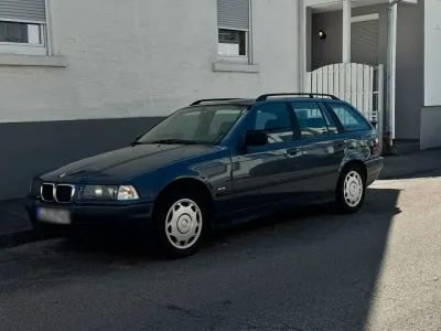 Gebraucht BMW 318 1998 Blau Kombi