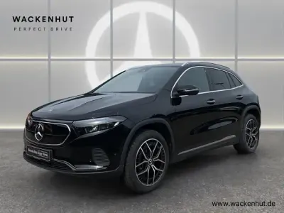 Gebraucht Mercedes EQA300 Progressive 167 kW (228 PS) 2023 Schwarz SUV