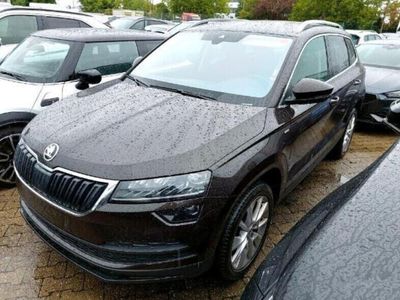 gebraucht Skoda Karoq 1.5 TSI DSG Clever*Navi*ACC*Kamera*AHK*