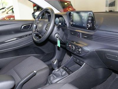 Gebraucht Hyundai i20 Trend 101 PS (74 kW) 2023 Phantom black Kleinwagen