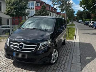 Gebraucht Mercedes V250 190 PS (139 kW) 2016 Schwarz Van / Kleinbus