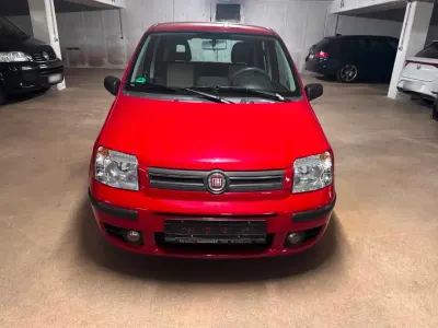 Gebraucht Fiat Panda 60 PS (44 kW) 2009 Rot Kleinwagen