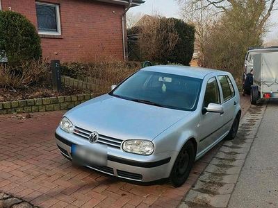 Gebraucht VW Golf IV 131 PS (96 kW) 2002 Silber Kleinwagen