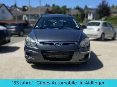Gebraucht Hyundai i30 116 PS (85 kW) 2009 Grau Kombi