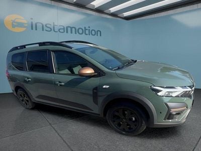 Neu Dacia Jogger 139 PS (102 kW) 2025 Grün Van / Kleinbus