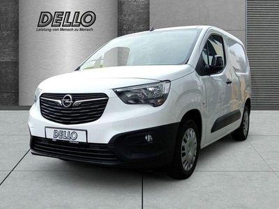 Gebraucht Opel Combo Edition 102 PS (75 kW) 2022 Jade weiss/arktis weiss Van / Kleinbus