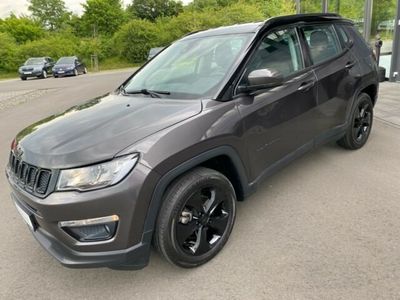 Grau Gebraucht 2018 Jeep Compass Longitude SUV | 20.980 €