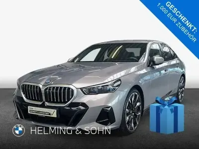 Gebraucht BMW 540 M Sport 303 PS (222 kW) 2025 Grau Limousine