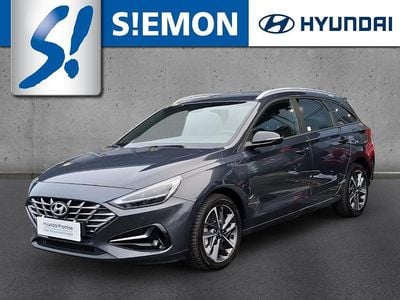 Gebraucht Hyundai i30 120 PS (88 kW) 2022 Grau Kombi