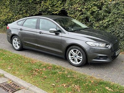 Grau Gebraucht 2019 Ford Mondeo Limousine | 16.950 € (Fairer Preis)
