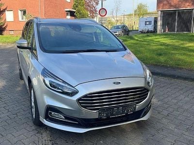 Second-hand Ford S-MAX Trend 190 CP (139 kW) 2020 Argintiu Monovolum