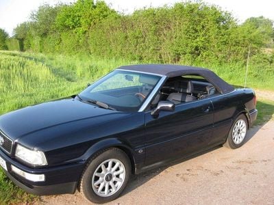 Gebraucht Audi Cabriolet Sport 133 PS (97 kW) 1993 Blau Cabrio