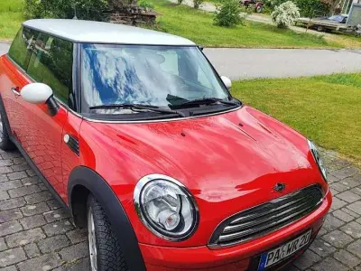 Gebraucht Mini Cooper 120 PS (88 kW) 2009 Rot Kleinwagen