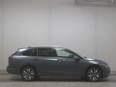 Gebraucht VW Golf VIII Move 131 PS (96 kW) 2024 Grau Kombi