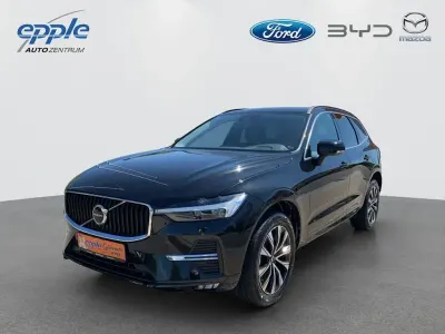 Gebraucht Volvo XC60 Core 145 PS (106 kW) 2023 SUV