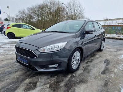 Gebraucht Ford Focus Business Edition 120 PS (88 kW) 2016 Grau Kombi