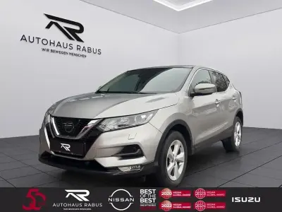 Gebraucht Nissan Qashqai Acenta 116 PS (85 kW) 2018 Silber SUV