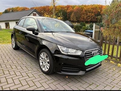Gebraucht Audi A1 90 PS (66 kW) 2015 Schwarz Kleinwagen