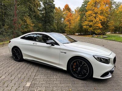 Weiß Gebraucht 2017 Mercedes S63 AMG AMG Coupé | 64.800 € (Teuer)