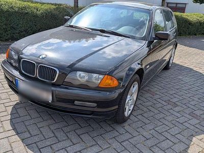 BMW 325