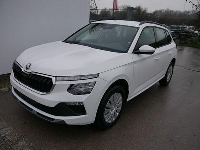 Candyweiß Neu 2025 Skoda Kamiq Selection SUV | 25.090 € (Guter Preis)