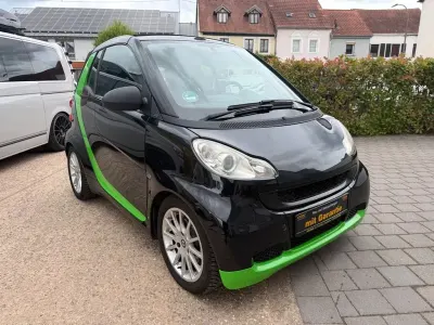 Gebraucht Smart ForTwo Cabrio 71 PS (52 kW) 2009 Schwarz Cabrio