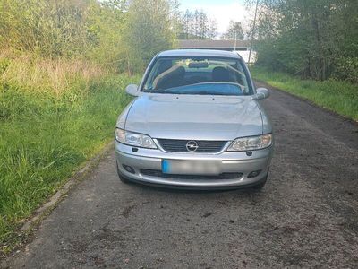 gebraucht Opel Vectra B, Automatik, TÜV bis 06/25