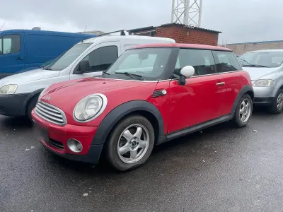 Gebraucht Mini ONE 75 PS (55 kW) 2008 Rot Kleinwagen