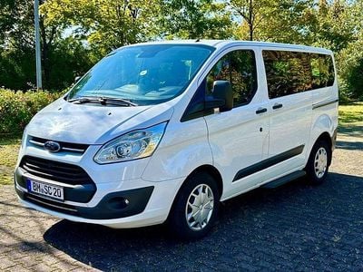 Gebraucht Ford Tourneo 131 PS (96 kW) 2016 Weiß Van / Kleinbus