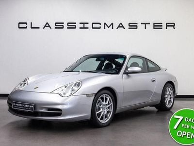 Porsche 911 Carrera