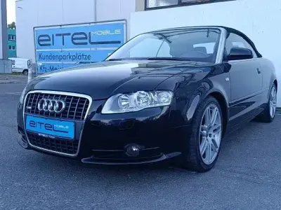 Second-hand Audi A4 S-Line 200 CP (147 kW) 2008 Negru Cabrio