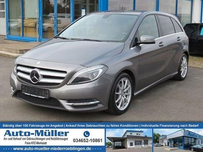 Gebraucht Mercedes B180 Sport 122 PS (89 kW) 2012 Grau Van / Kleinbus